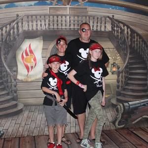 Meet your Posher, Dinah